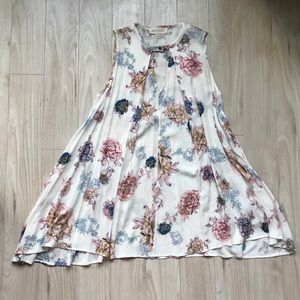 Audrey 3+1 Floral Tunic Shift Dress
